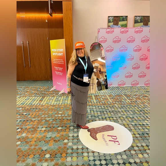 POSHFEST NASHVILLE! I CAN NOT WAIT!! R ANY OF MY PFFs GOING? - Picture 5 of 10